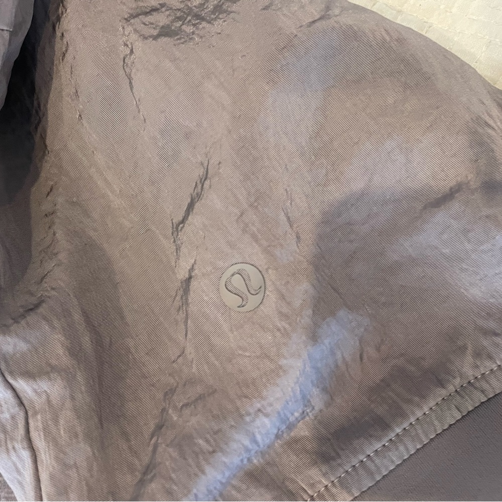 Lulu Lemon reversible jacket- purple - Picture 5 of 6